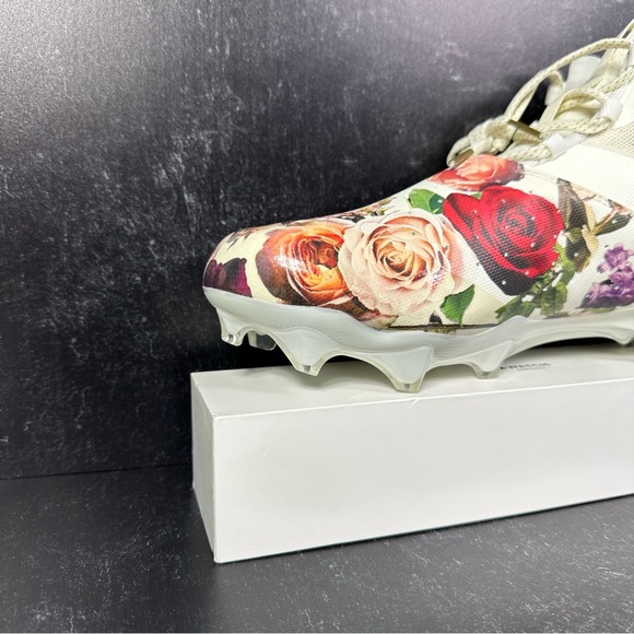 ADIZERO CHAOS SPEED CORONATION OFF WHITE GOLD METALLIC CLOUD MEN FOOTBALL CLEATS - Picture 6 of 10